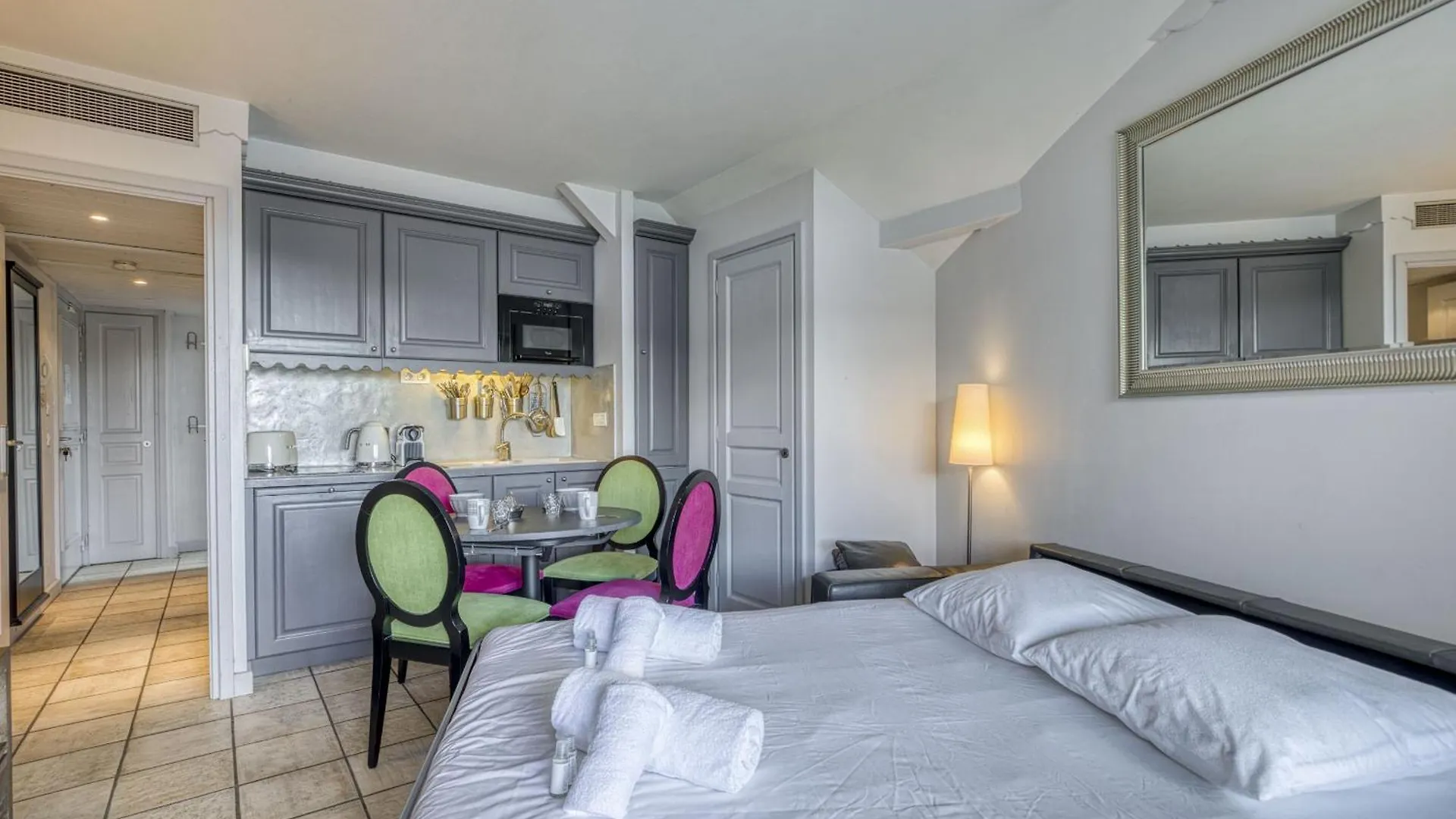 La Plage Privee Du Lac Duingt Apartment